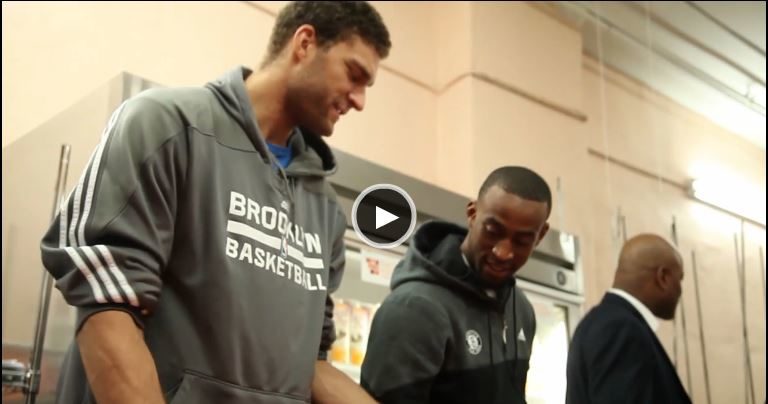 Brooklyn Nets Help Families Celebrate Thanksgiving
